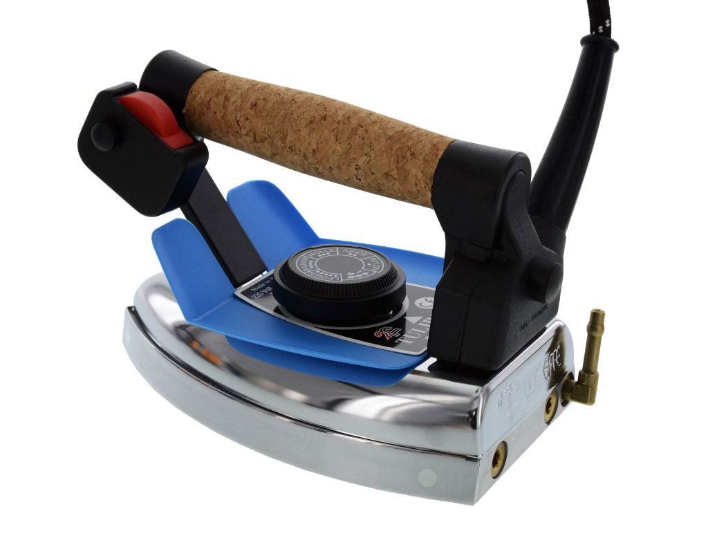 DUE EFFE TULIPANO steam iron with heat shield