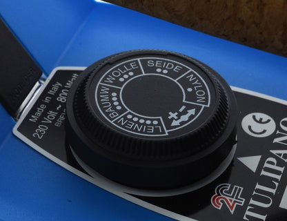 DUE EFFE TULIPANO steam iron with heat shield